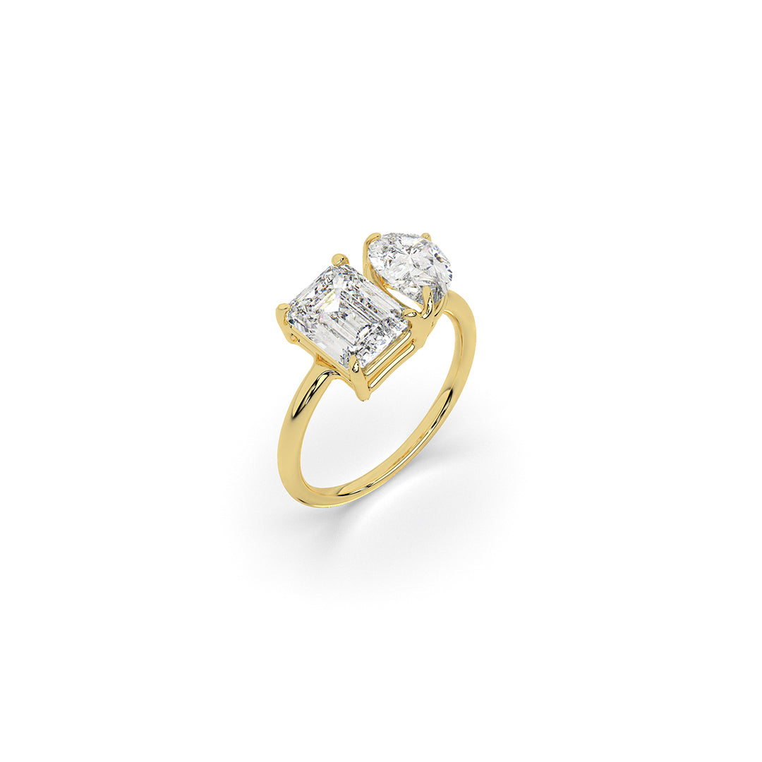 Toi Et Moi Pear & Emerald Solitaire Ring